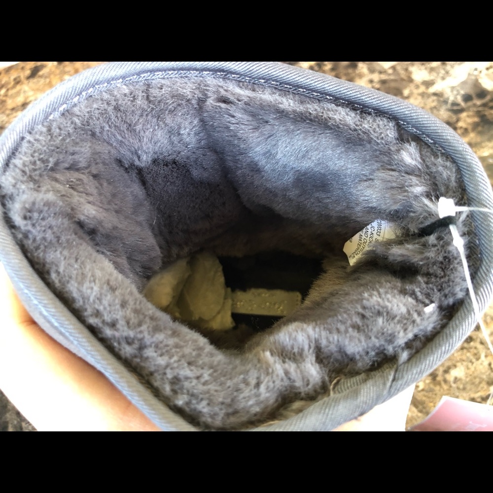 NEW  Juicy Couture Kicks Cold Weather Booties - Picture 4 of 10